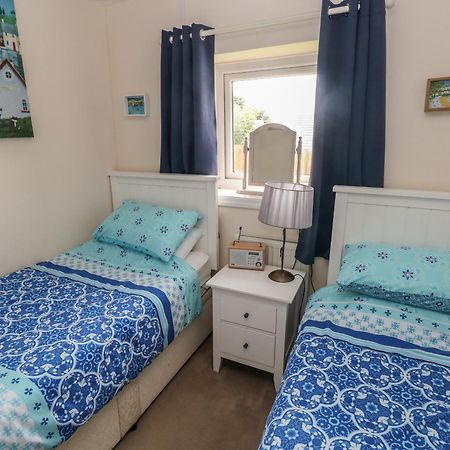 4 Honeyborough Farm Cottages Милфорд-Хейвен Экстерьер фото