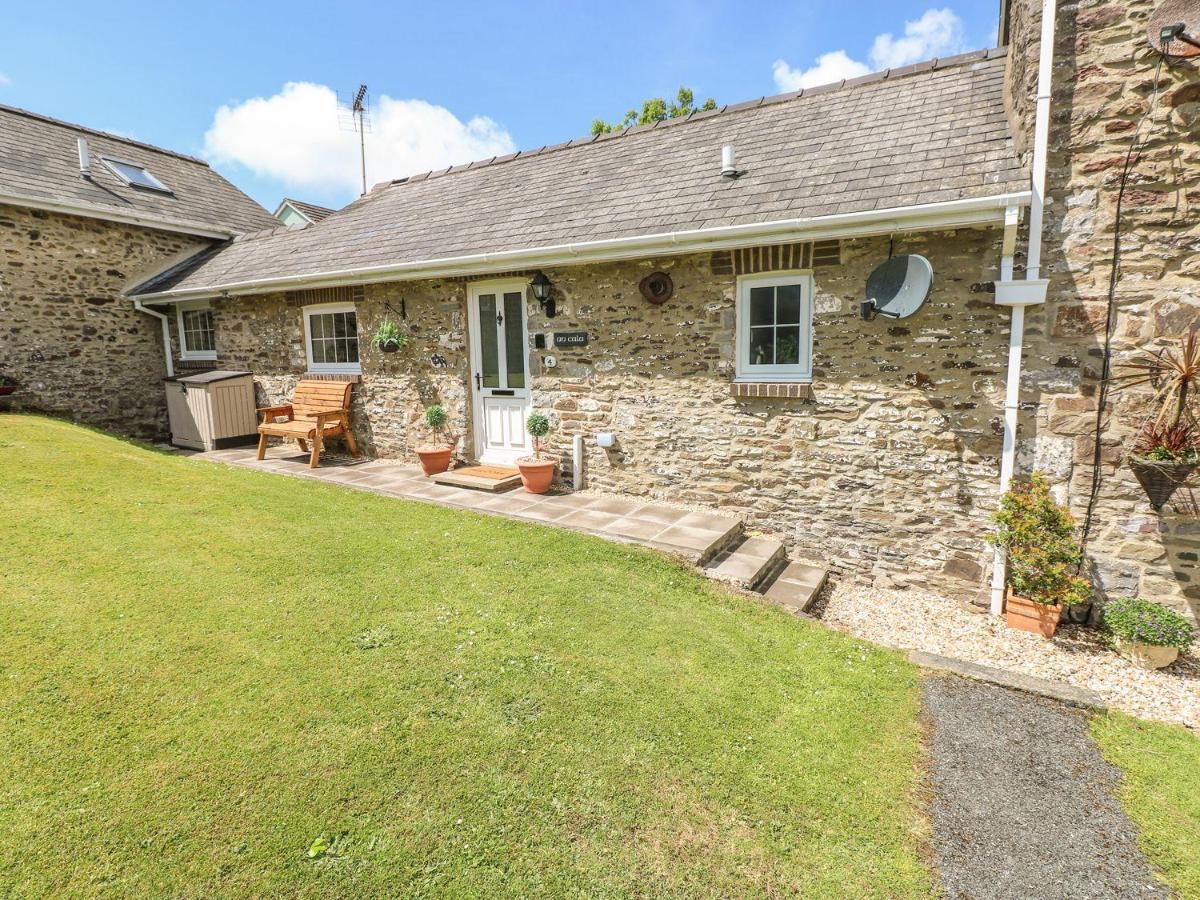 4 Honeyborough Farm Cottages Милфорд-Хейвен Экстерьер фото